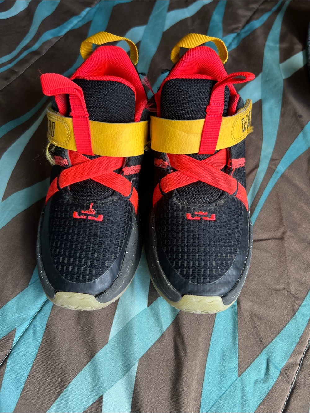 Nike Kids Black Red Yellow Strap Basketball Sneakers
